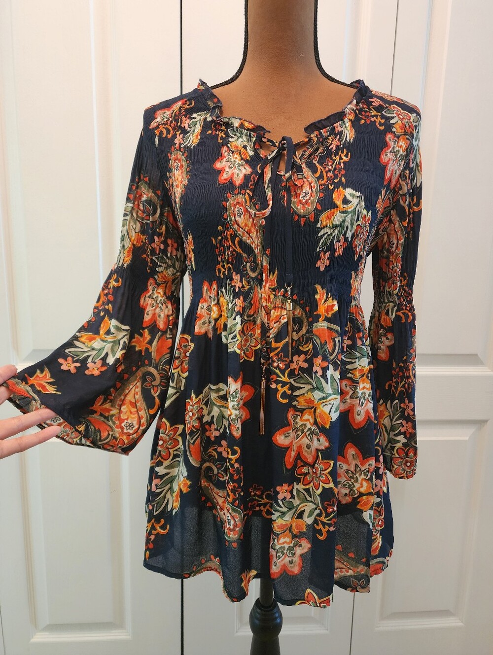 SPENSE Navy Floral Chifon Tie-Neck Bell Sleeve Boho Peasant Tunic